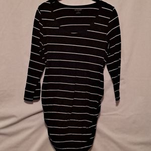 Maternity 3/4 sleeve striped top
